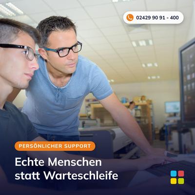 Persönlicher TimeFleX Support: Mitarbeiter hilft direkt am Bildschirm